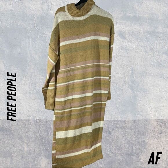 FREE PEOPLE TOES IN THE SAND SWEATER DRESS NWT MEDIUM - Picture 4 of 5